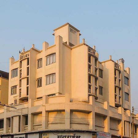 Oyo 13089 Hotel Gold Crest Navi Mumbai Eksteriør bilde