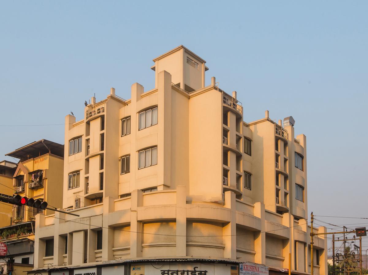 Oyo 13089 Hotel Gold Crest Navi Mumbai Eksteriør bilde